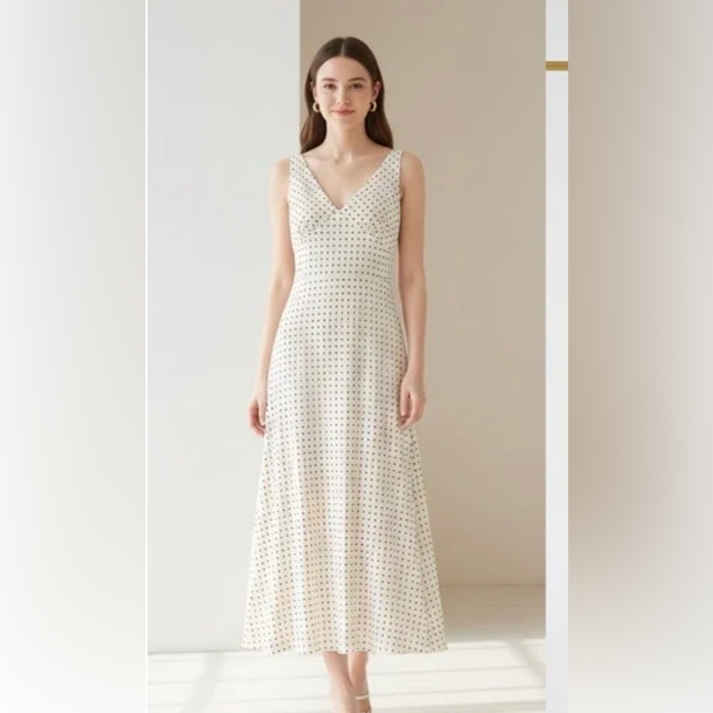 Ivory Polka Dot V-Neck Maxi Dress NWt New